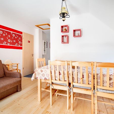 Rozmaring Vendeghaz Hotel Zengővárkony Bagian luar foto