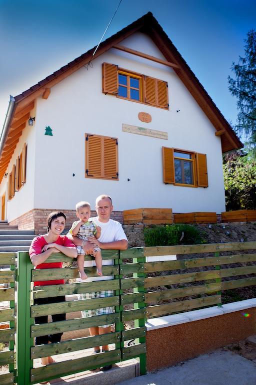 Rozmaring Vendeghaz Hotel Zengővárkony Bagian luar foto